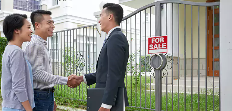 Why Choose Us to Sell Your House in Chesapeake, VA?
