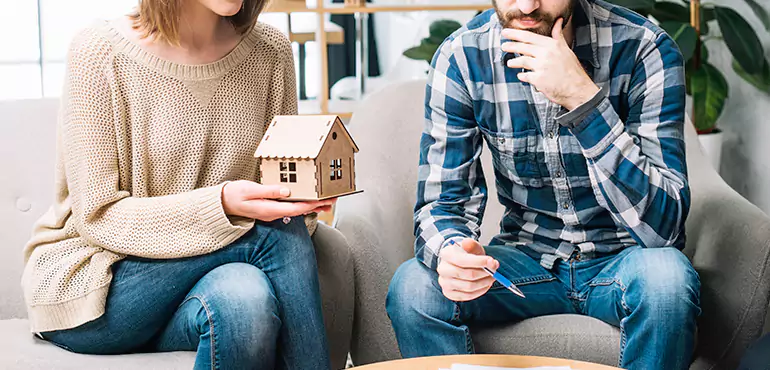 Why Sell Your House During Divorce in Chesapeake, VA?